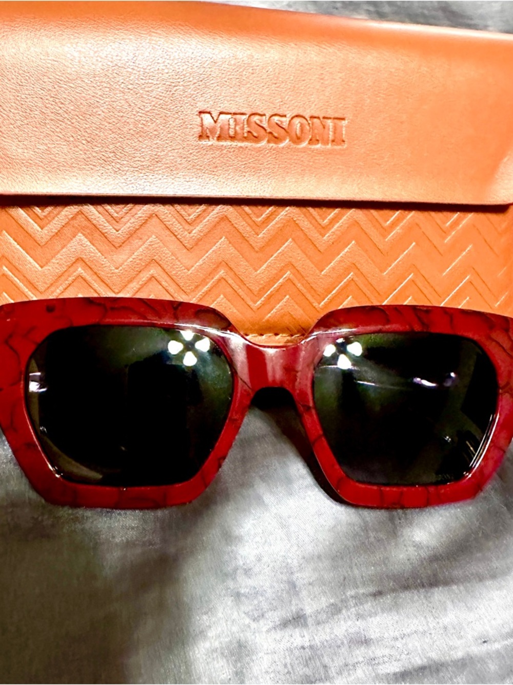 Missoni Red and Black Marbled Sunglasses with Embossed Chevron Sunglasses Pouch